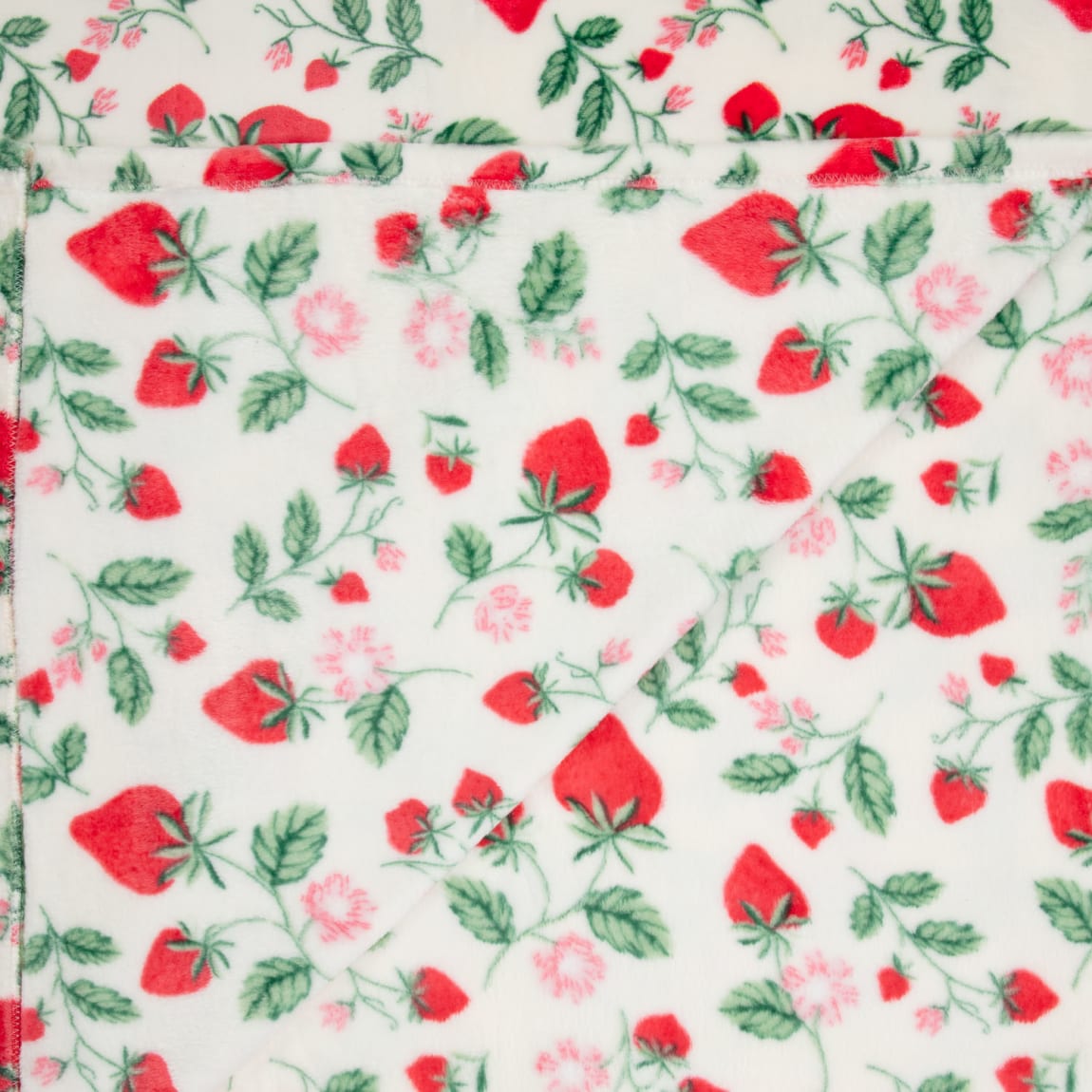 431855-strawberry-print-throw-3