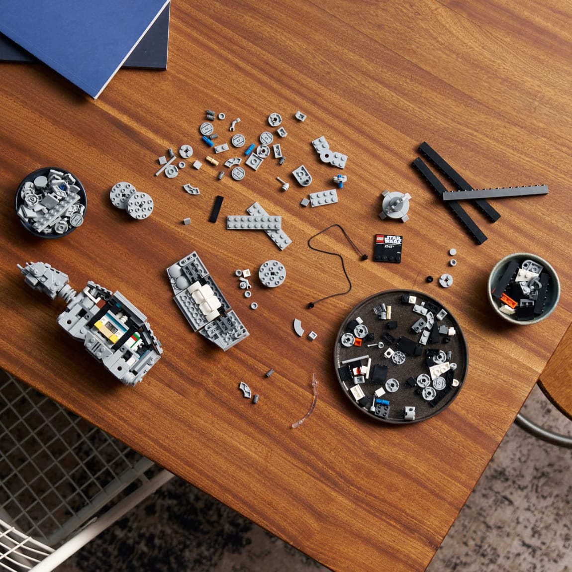 432923-lego-star-wars-at-at-3