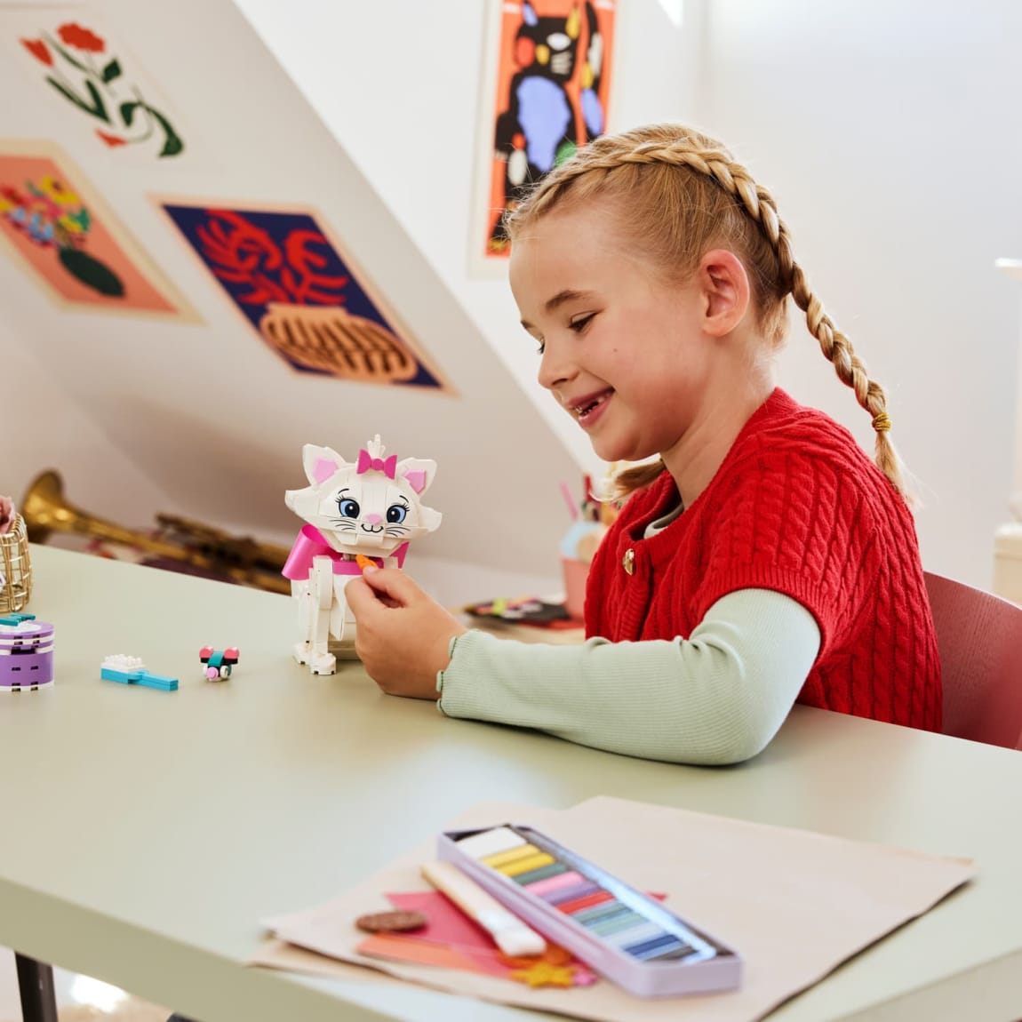 432926-lego-disneythe-aristocats-adorable-marie-8