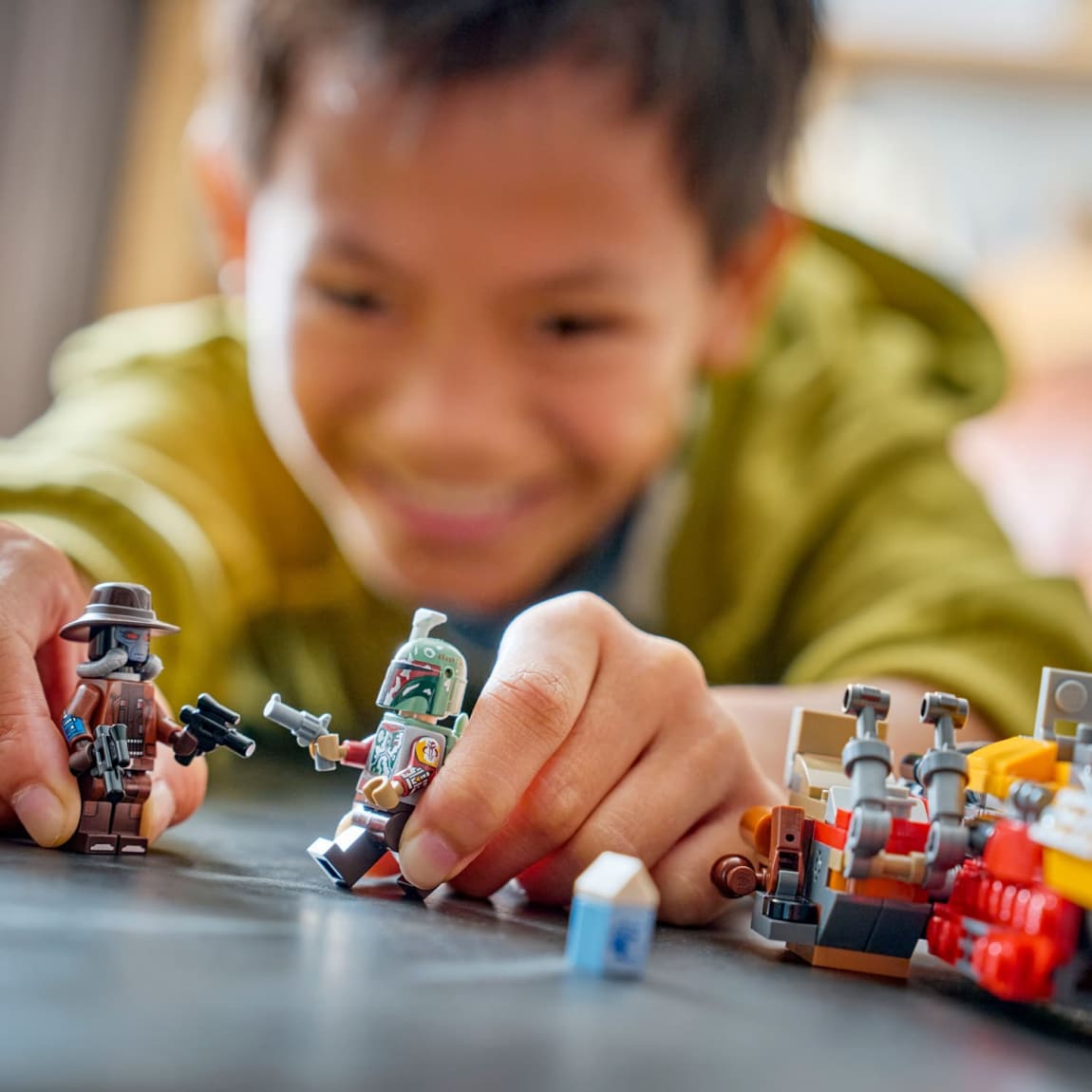 432935-lego-star-wars-cobb-vanths-speeder