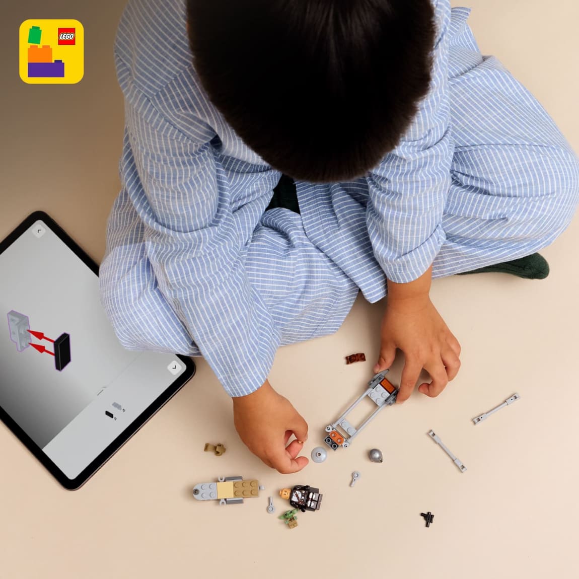 432940-lego-star-wars-the-mandalorian-and-grogus-speeder-bike