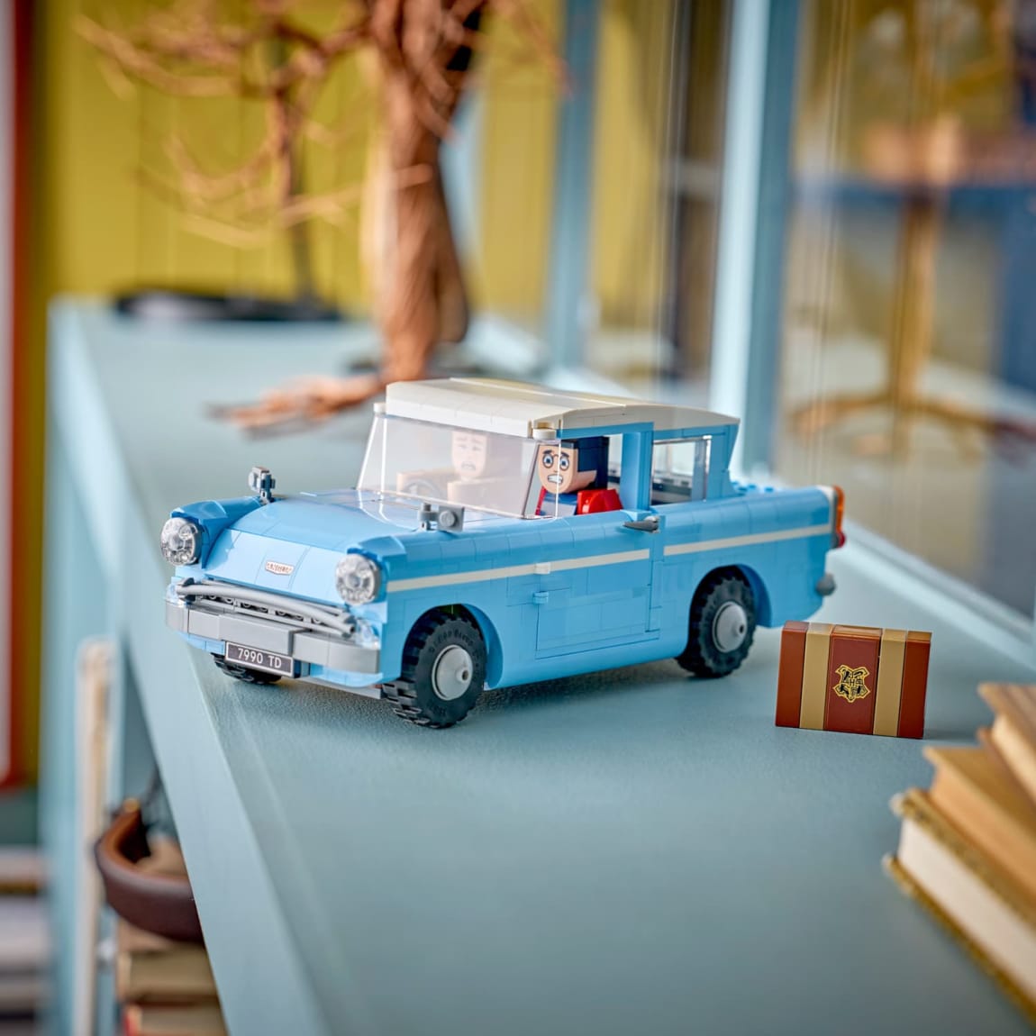 432947-lego-harry-potter-enchanted-flying-ford-anglia-9