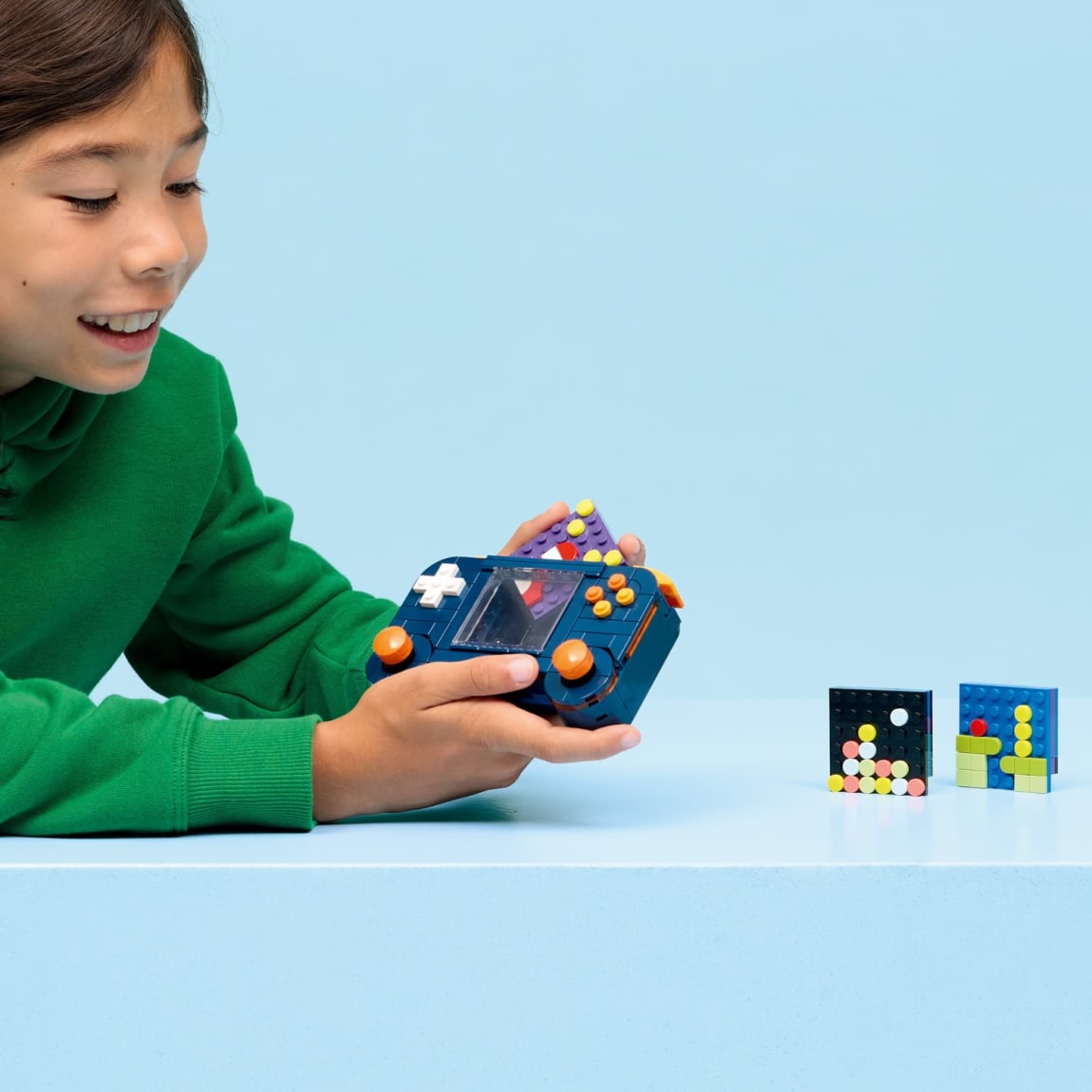 432953-lego-creator-retro-gaming-console