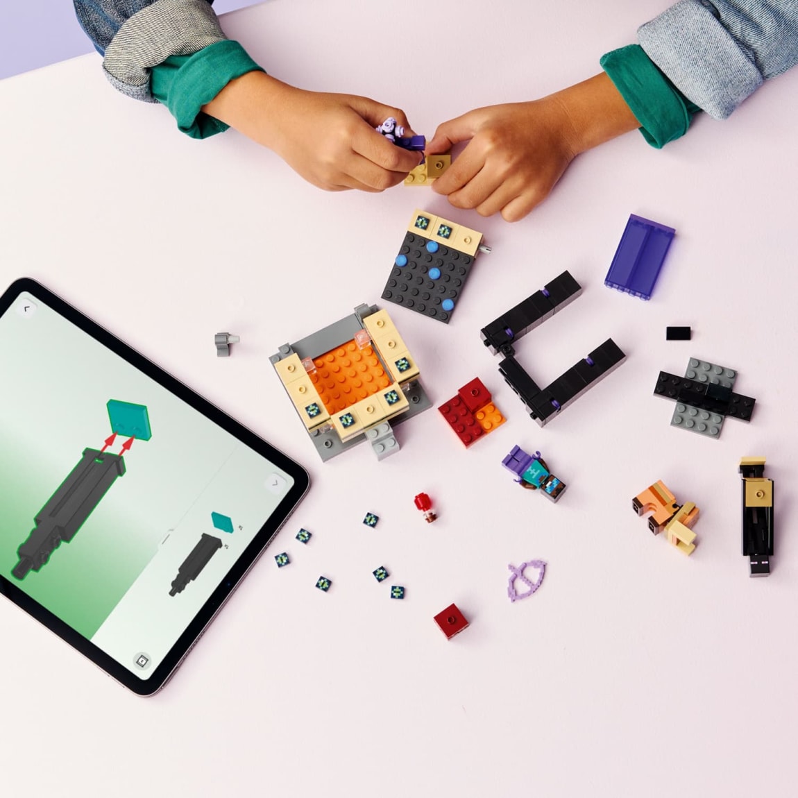 432962-lego-minecraft-nether-and-end-portal-journey