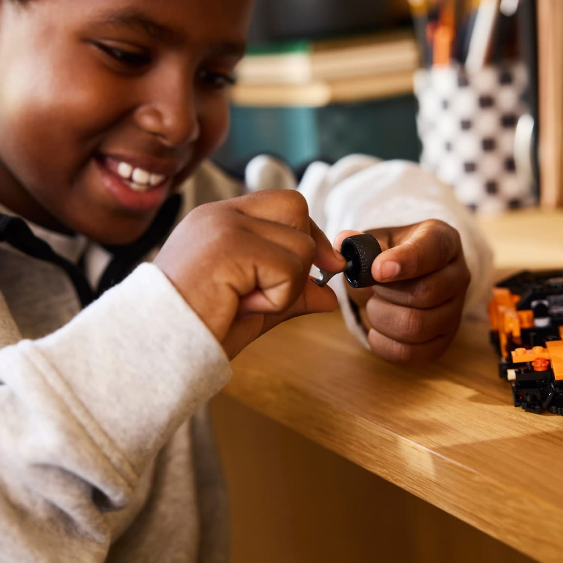 432966-lego-seed-champions-mclaren-w1-4