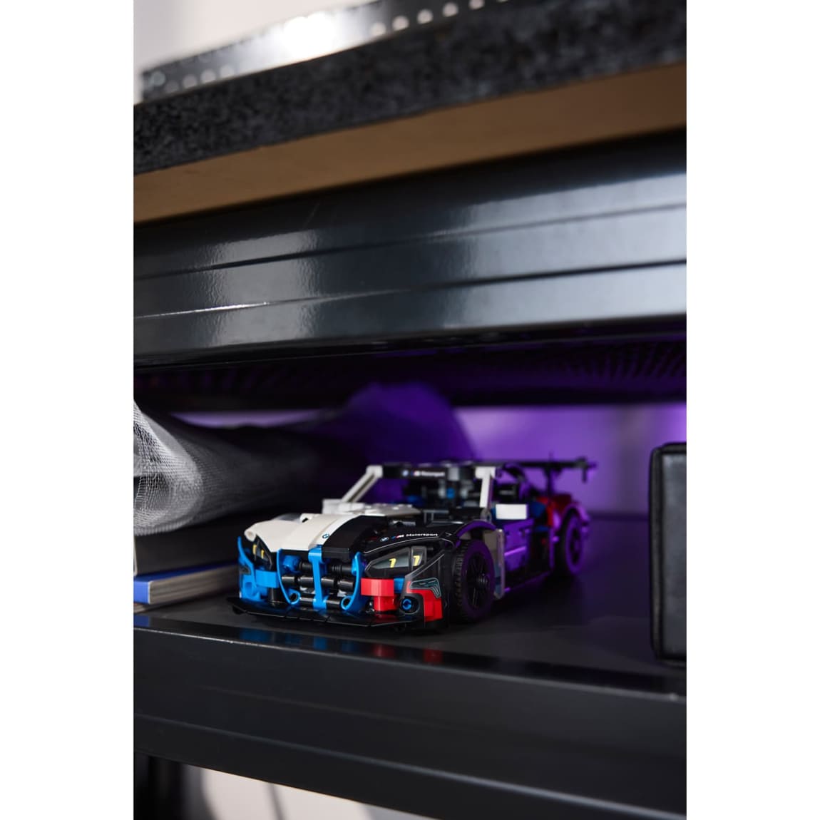 433722-bmw-m4-gt3-evo-race-car-42226-4