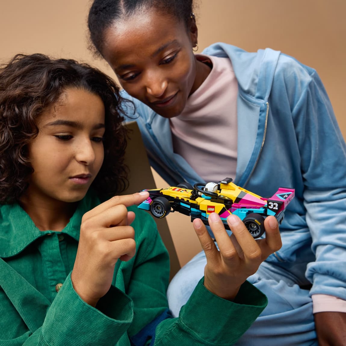 433733-f1-academy-lego-race-car-77258-5