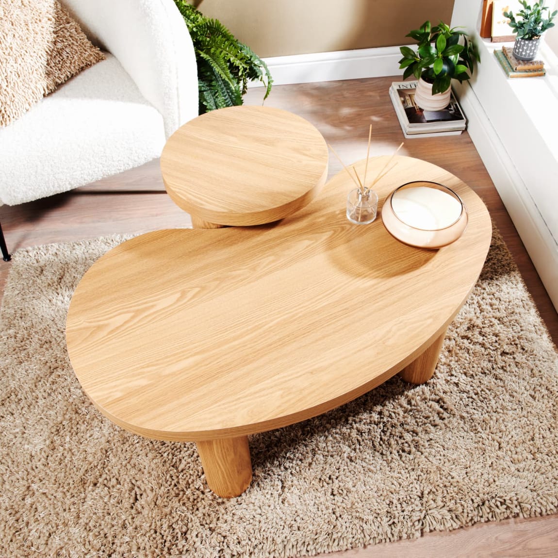434369-home-collection-wooden-effect-coffee-table-2
