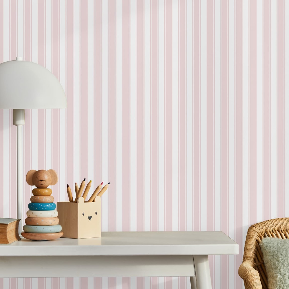 434629-fresco-mia-stripe-pink-wallpaper