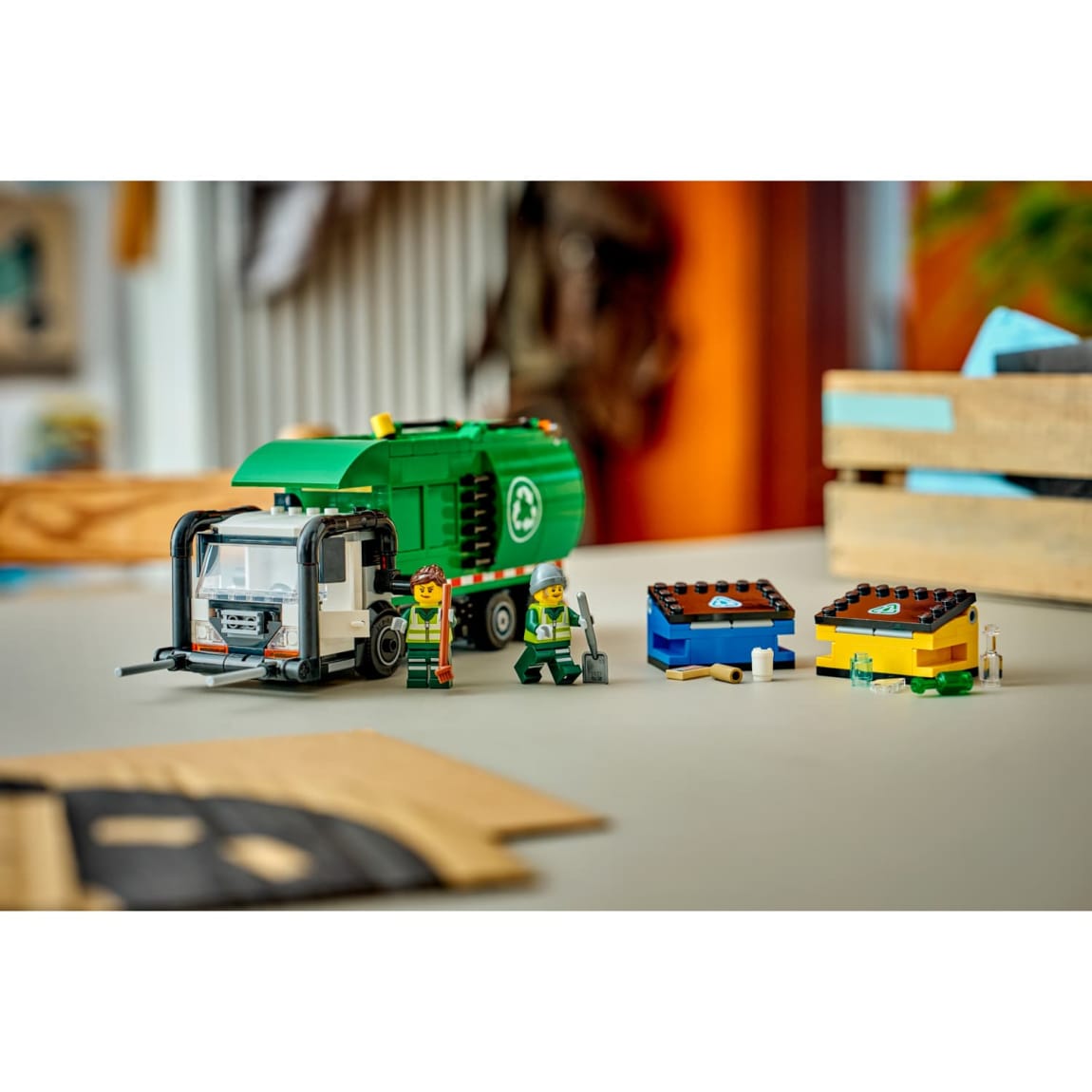 435361-lego-recycling-truck-60495-2