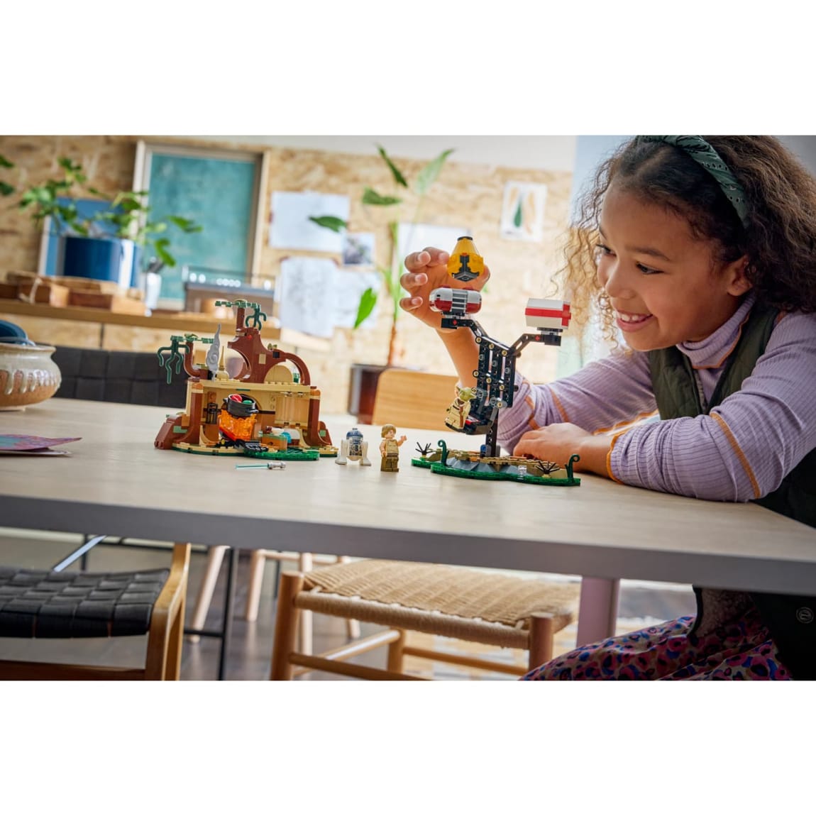 435400-lego-smart-play-yodas-hut-and-jedi-training-75422-4