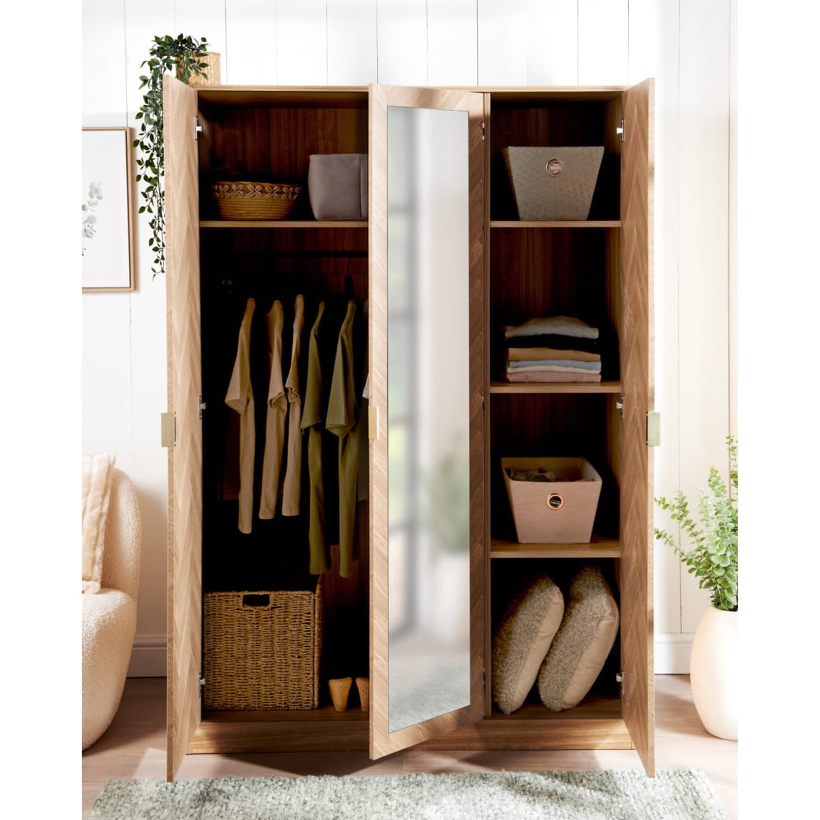435625-laurel-wardrobe-2