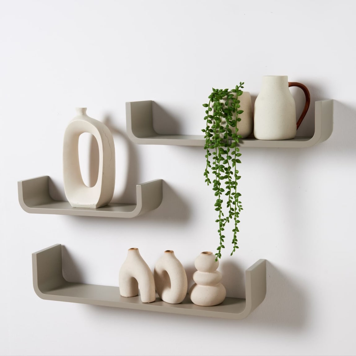 436228-set-of-3-curved-shelves-taupe