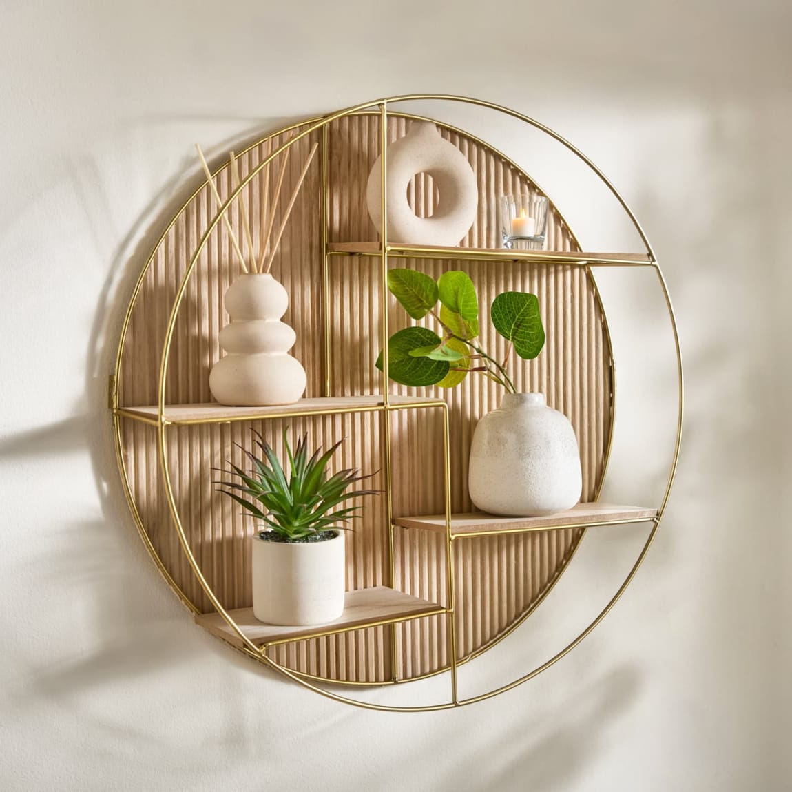 436231-arlo-round-wall-shelf-oak-and-gold