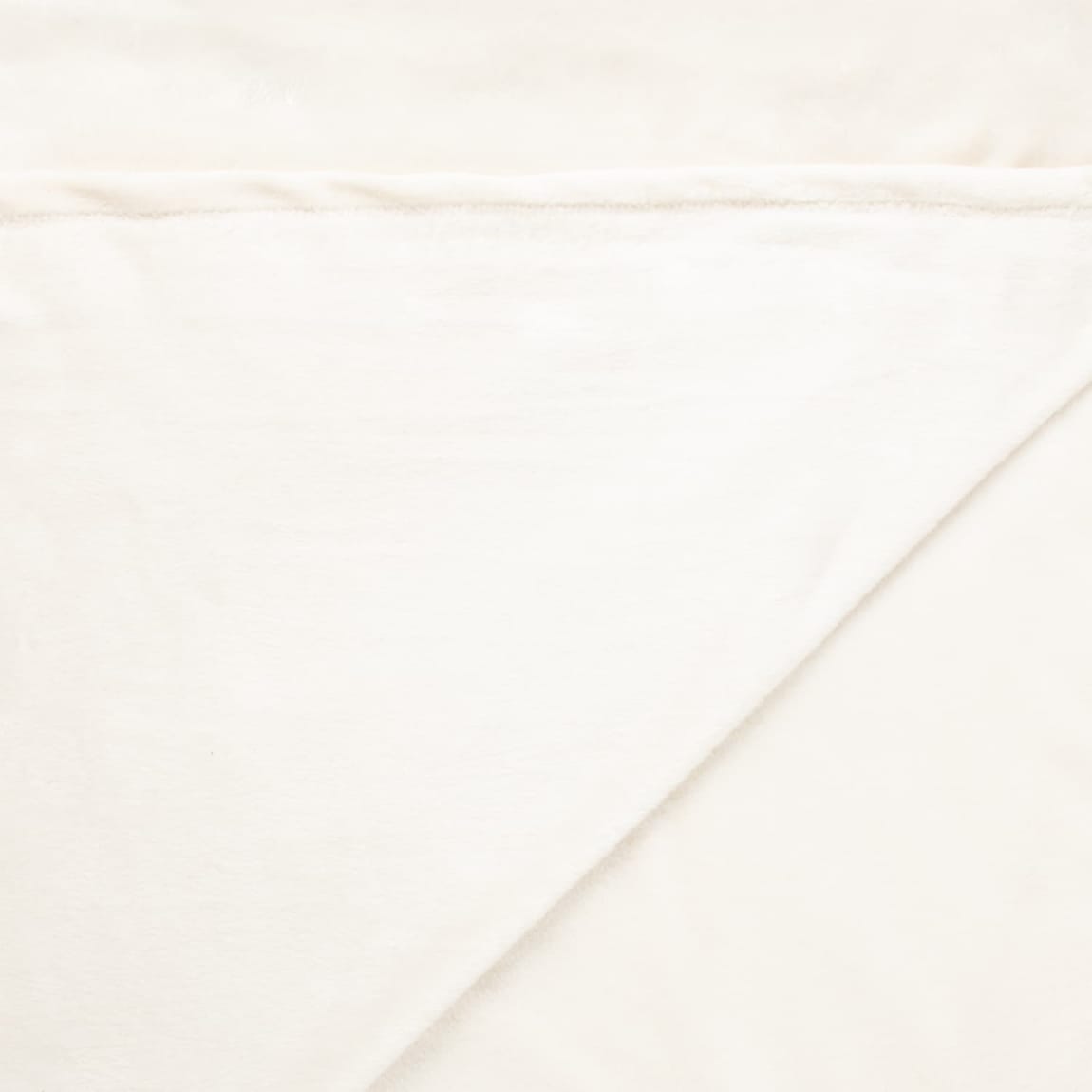 437132-large-tassel-throw-4