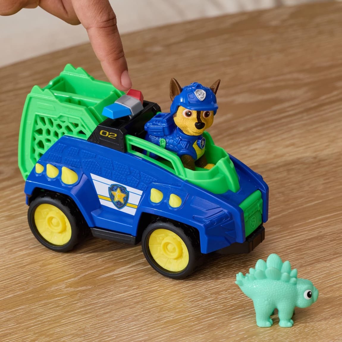 437260-paw-patrol-movie-themed-vehicle-57