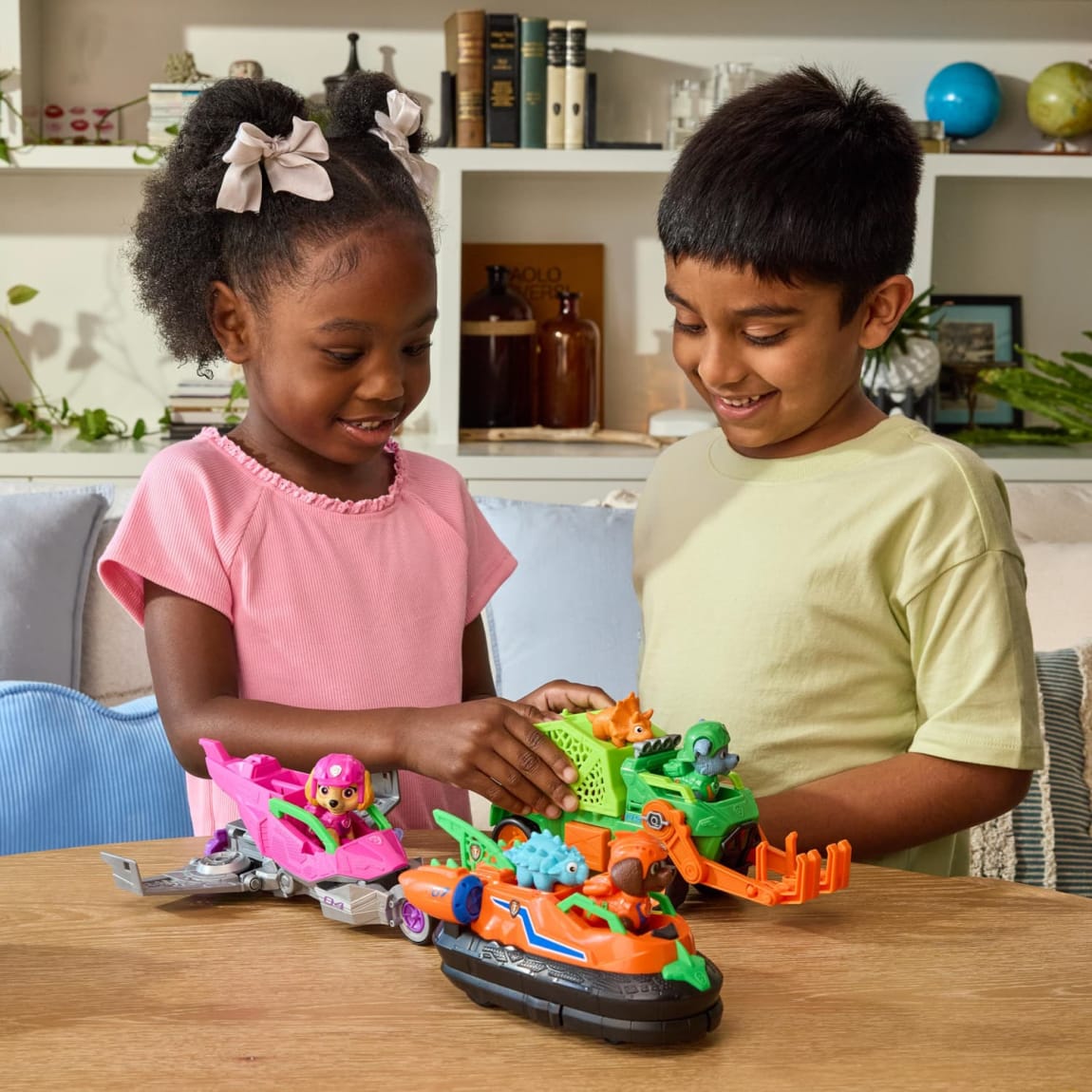 437260-paw-patrol-movie-themed-vehicle-72