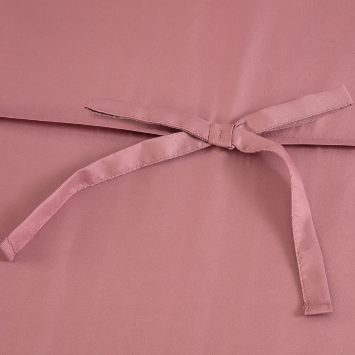 437355-437356-lucia-tie-detail-duvet-set-king-double-blush-2