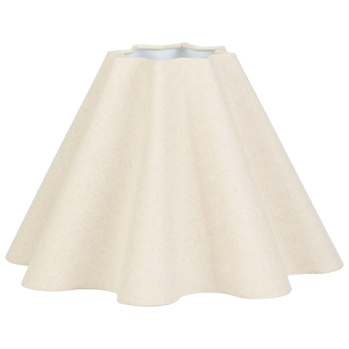 438056-scalloped-lampshade