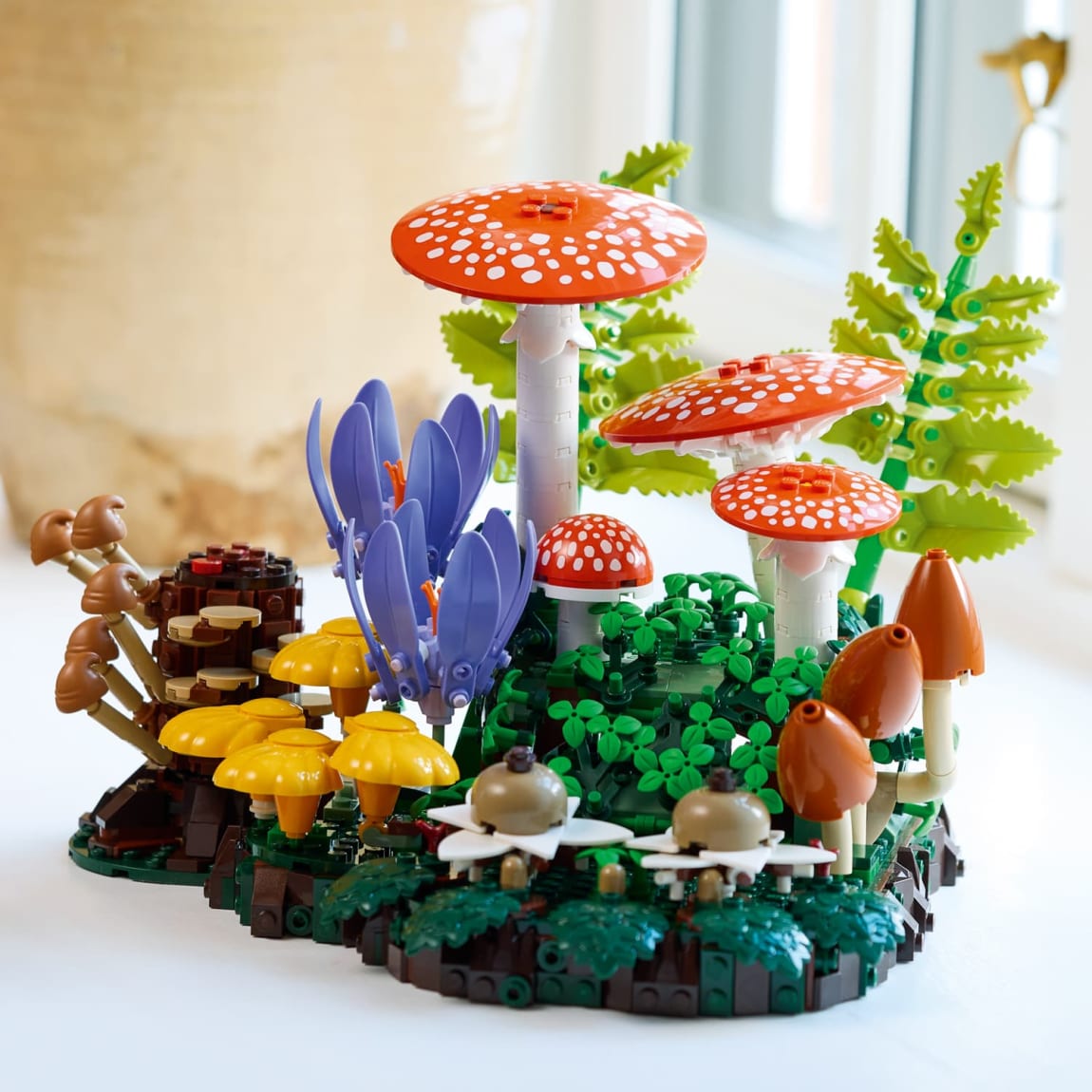 439288-lego-botanicals-woodland-mushrooms