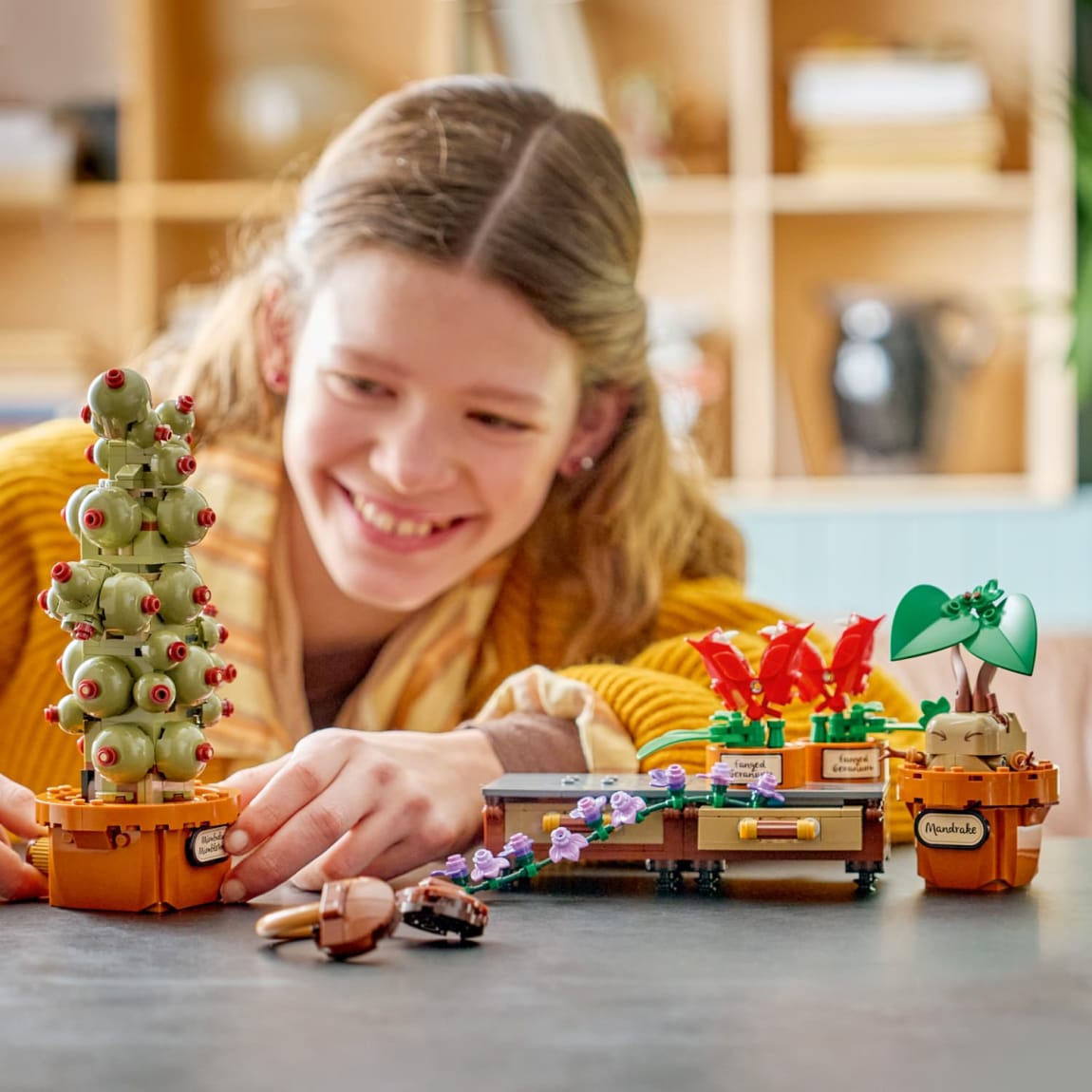 439311-lego-harry-potter-hogwarts-herbology-plants-4