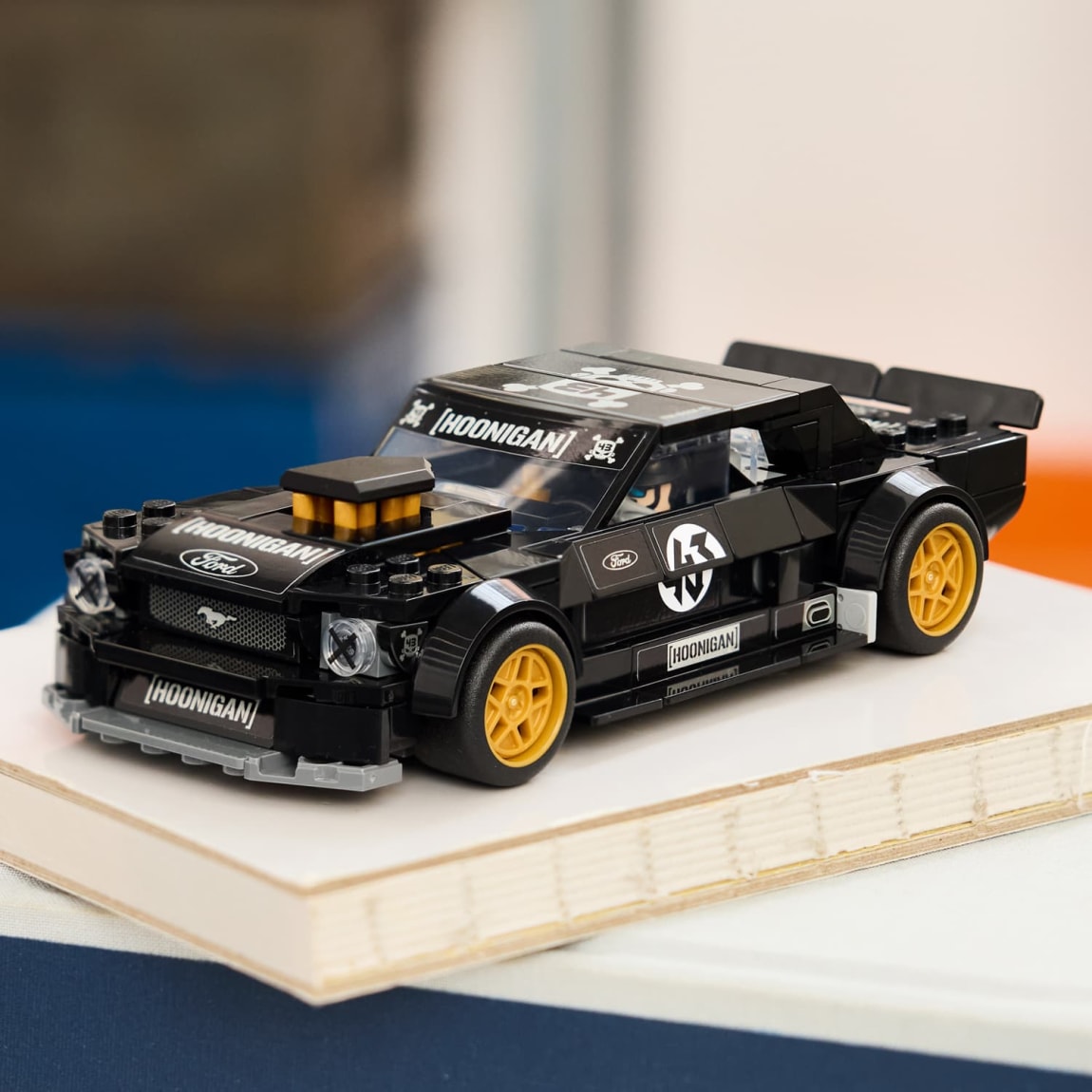 439329-lego-speed-champions-ken-blocks-65-ford-mustang-hoonicorn-v-5