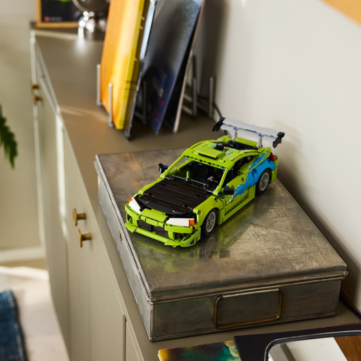 439330-lego-technic-fast-and-furious-mitsubishi-eclipse-car-5