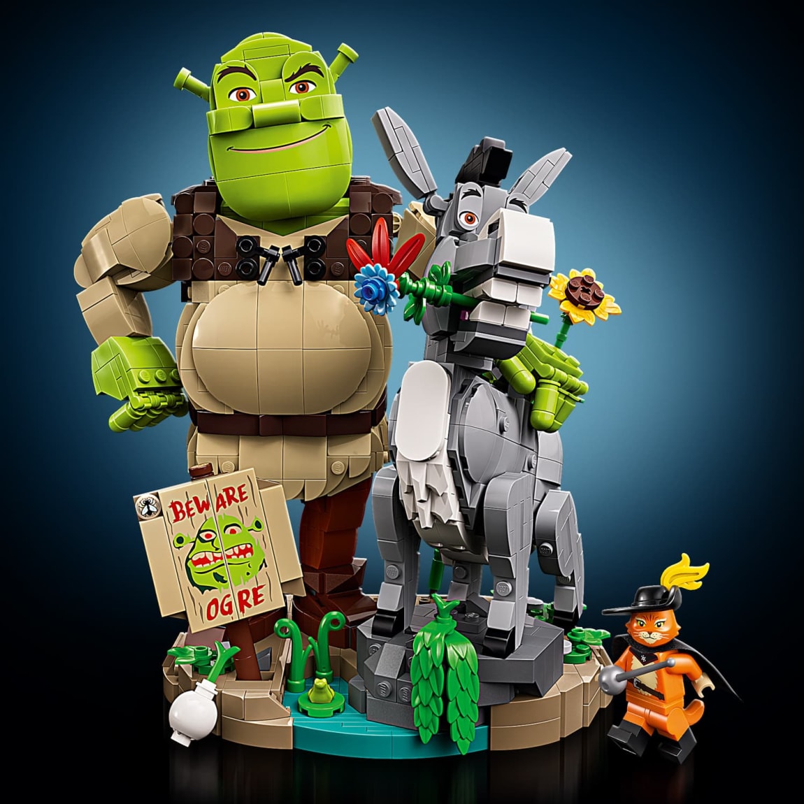 439339-lego-shrek-donkey-and-puss-in-boots-2