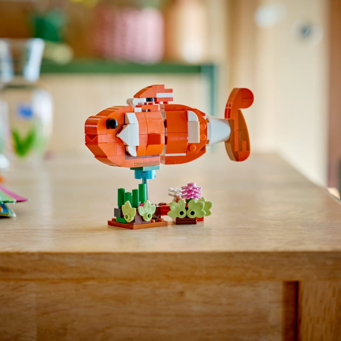 439350-lego-crreator-cute-animals-red-pand-6