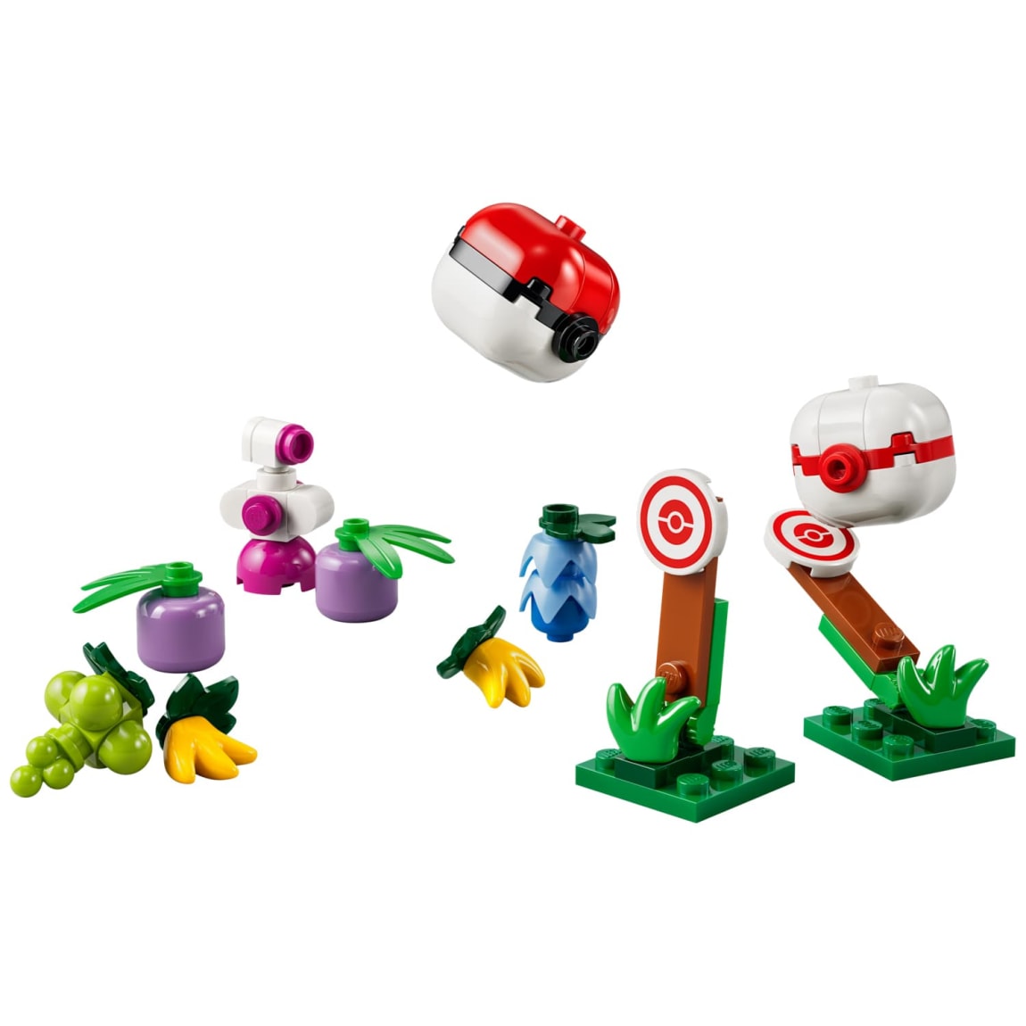 441712-lego-pokemon-trainer-supplies-2