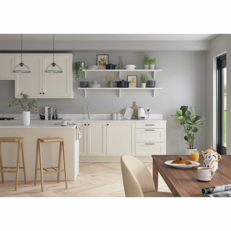 Dulux Easycare Kitchen Matt Chic Shadow 2.5L Paint B&M