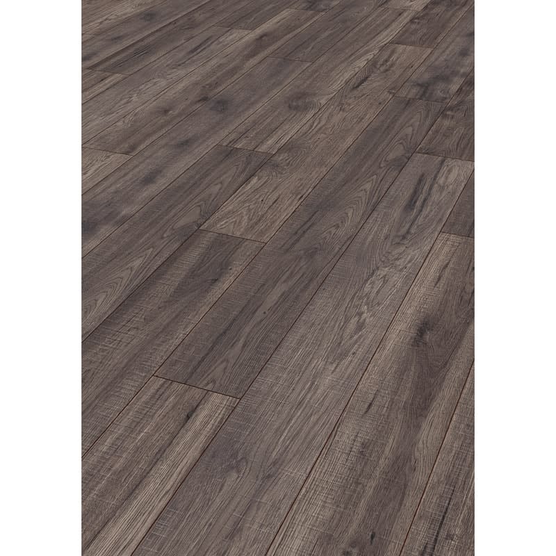 Berkeley Grey Oak Effect Laminate Flooring | DIY - B&M