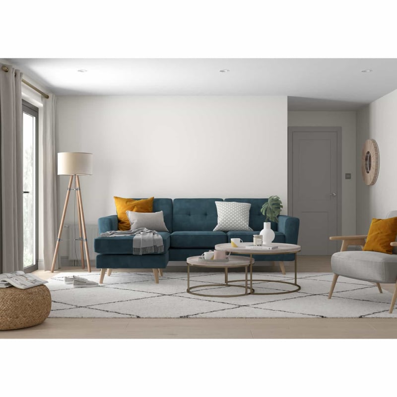 Dulux Easycare Matt Paint 2.5L Pure Brilliant White Paint B&M