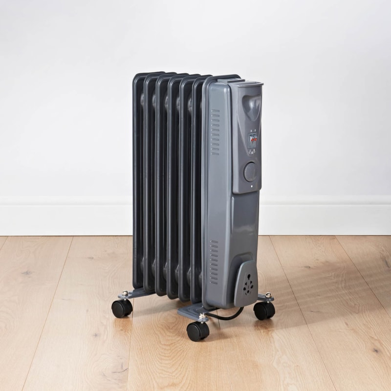 Blaupunkt 7 Fin Oil-Filled Turbo Radiator - Graphite | Electric Heaters -  Bu0026M