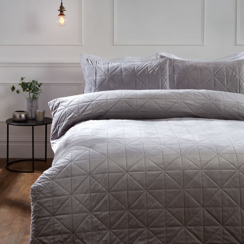 Oscar All Over Velvet Quilted Double Duvet Set Grey Bedding B&M