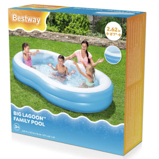 241541-curved-family-pool-31