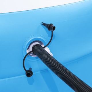 241541-curved-family-pool1