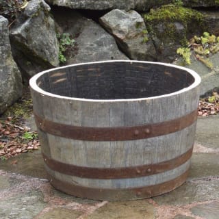 275115-half-whisky-barrel