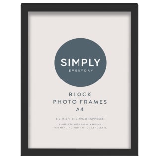 305876-3pk-simply-everyday-block-frame-a4-black-2