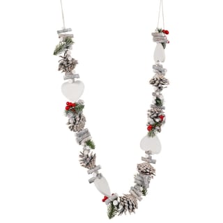 386948-326230-Chunky-Heart-Garland1