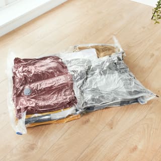 315695-space-saving-vacuum-bag-2