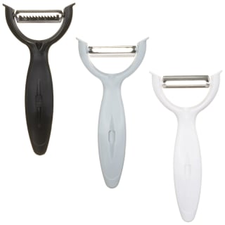 397960-320098-3-easy-grip-peelers-2