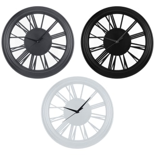 342842-chicago-clock-main
