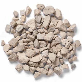 348529-cotswold-decorative-chippings-bulk-bag-4