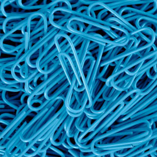 355573-mini-tub-paper-clips-blue