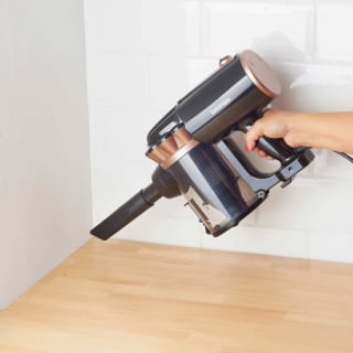 381374-367361-goodmans-corded-2in1-vacuum-with-pet-tool-4