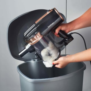 381374-367361-goodmans-corded-2in1-vacuum-with-pet-tool-5