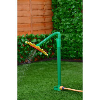 395447-379995-cooling-flower-sprinkler-3