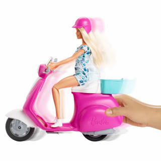 384160-barbie-and-scooter