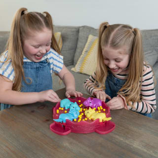 386486-fantasty-feast-unicron-3